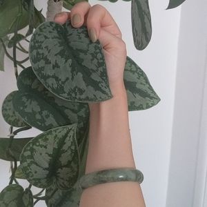 Vintage Pure Jade Bangle